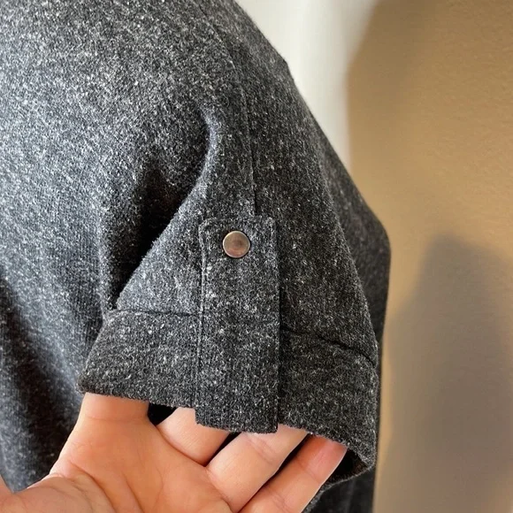 Forever 21 Gray Casual Top Side Zippers Medium - Picture 6 of 6